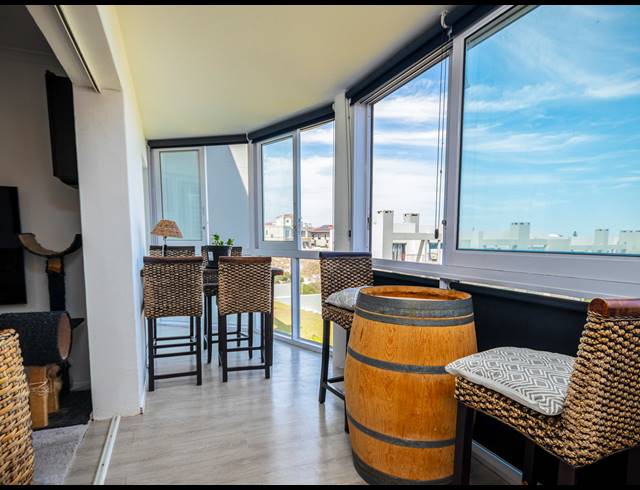 3 BEDROOM APARTMENT SOLD IN WEST BEACH